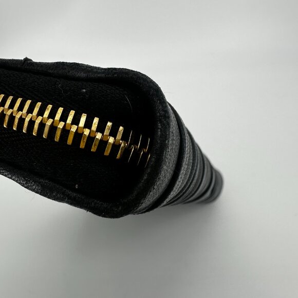 Prada Black Nappa Gaufre Zip Around Wallet - Picture 3 of 6